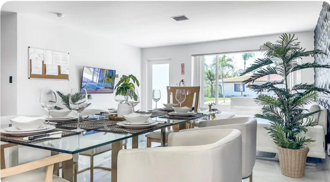 Amazing Home W Heated Pool 8 Mins To The Beach Lighthouse Point Dış mekan fotoğraf
