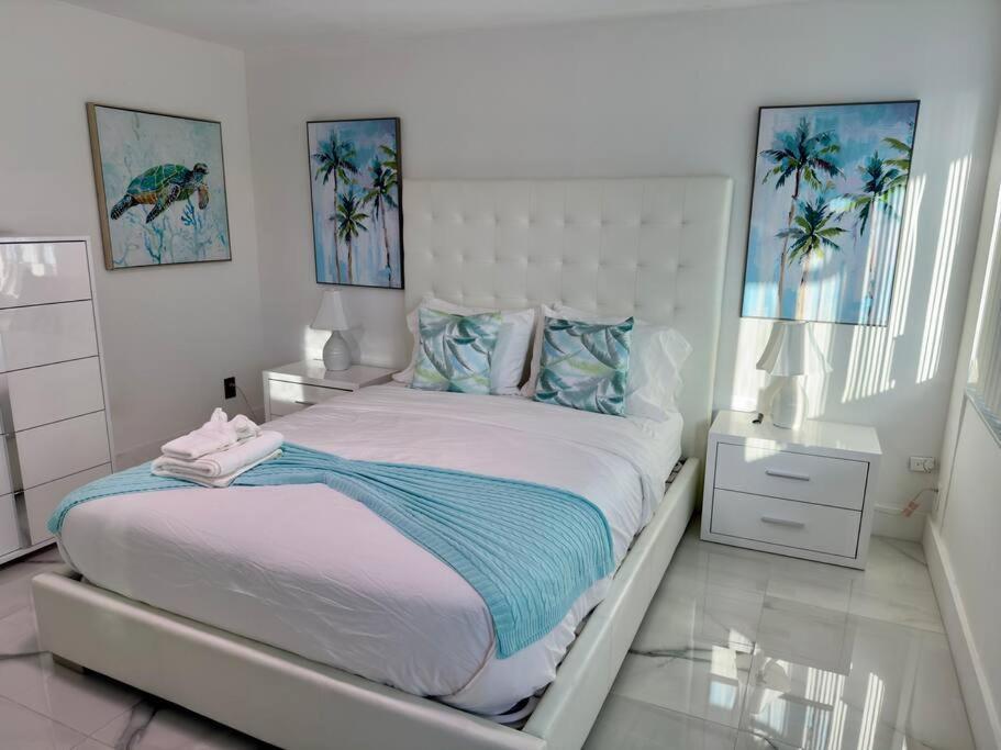 Amazing Home W Heated Pool 8 Mins To The Beach Lighthouse Point Dış mekan fotoğraf